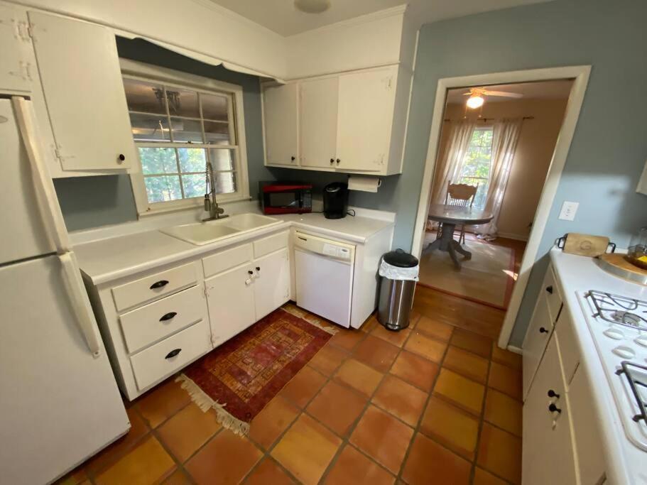Whole House In Athens, Private, Fenced, Convenient, Close To Downtown エクステリア 写真
